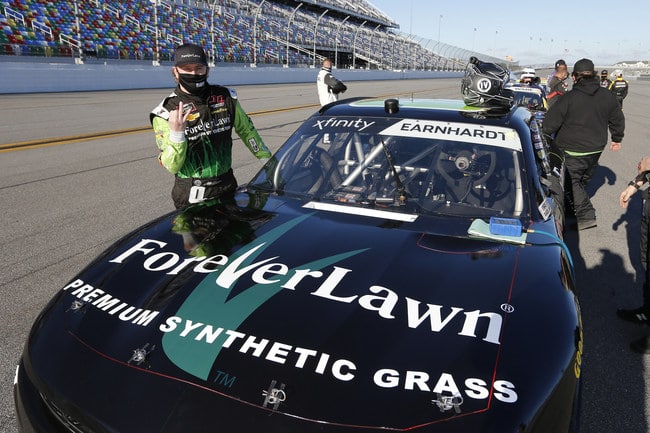 Jeffrey Earnhardt with car.