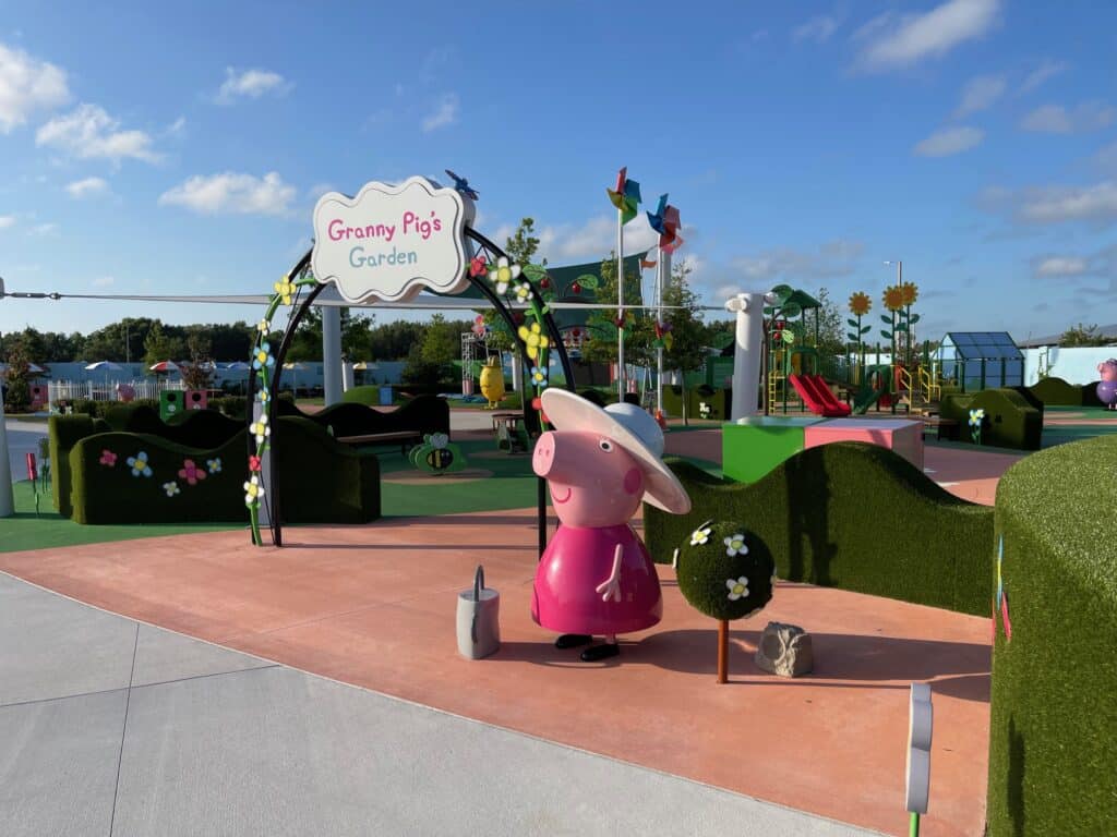 Peppa Pig Theme Park 3