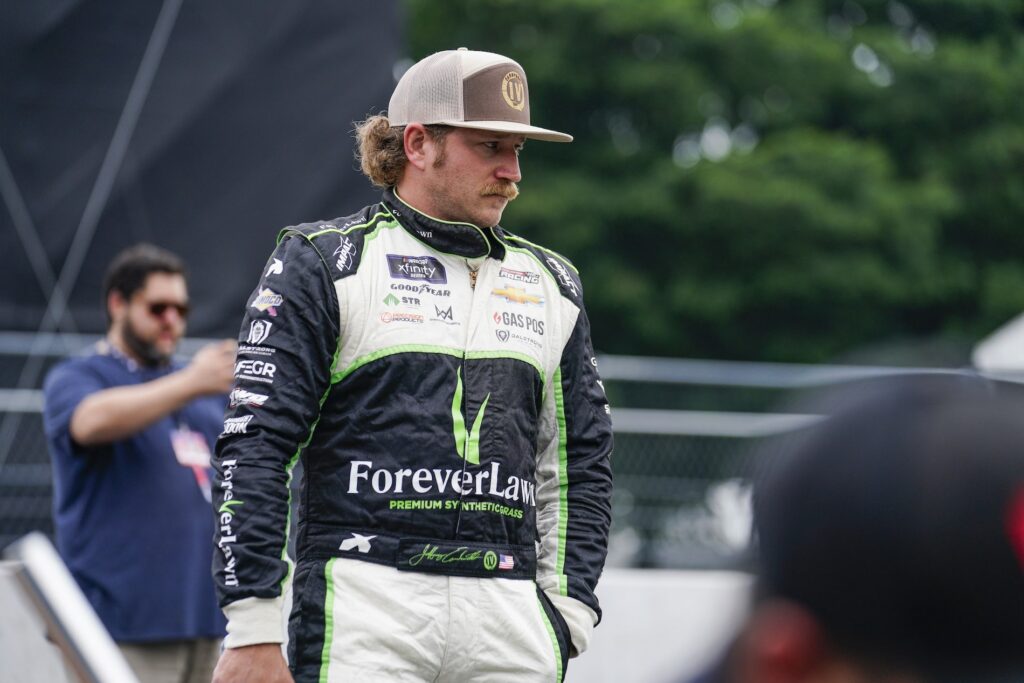 #45: Jeffrey Earnhardt, Alpha Prime Racing, ForeverLawn Chicago Chevrolet Camaro
