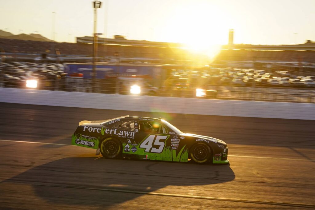 #45: Jeffrey Earnhardt, Alpha Prime Racing, ForeverLawn Chevrolet Camaro